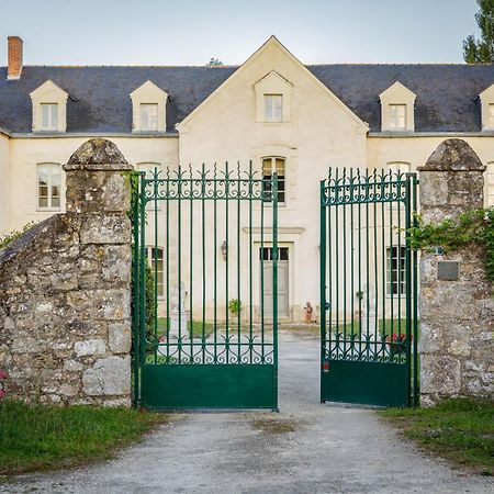 Manoir De Bel Ebat Hotel Crossac Екстериор снимка