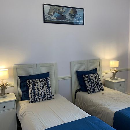 Manoir De Bel Ebat Hotel Crossac Екстериор снимка