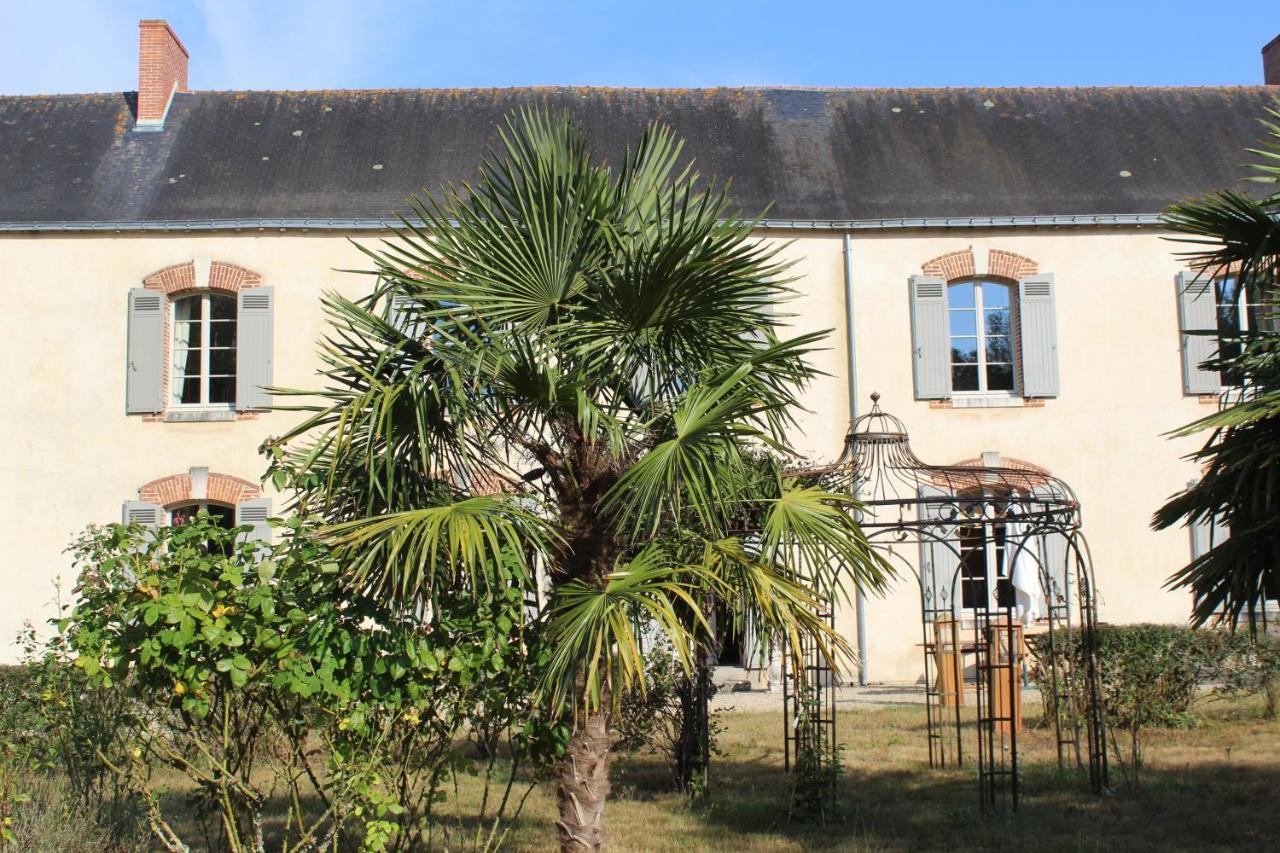 Manoir De Bel Ebat Hotel Crossac Екстериор снимка